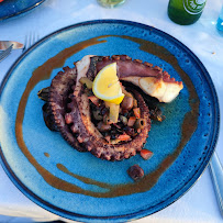 Plats et boissons du Restaurant français Plage les Pirates - Pinède à Antibes - n°5