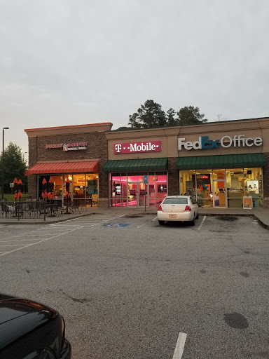 T-Mobile, 3068 Panola Rd Suite 2, Lithonia, GA 30038, USA, 