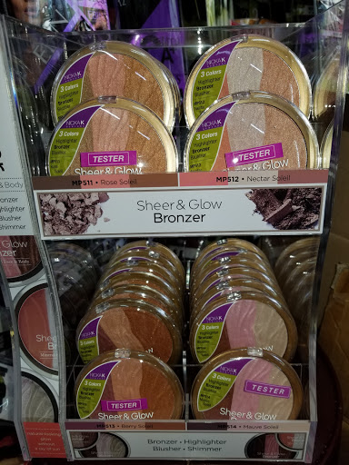 Beauty Supply Store «Hanini Plus discount hair and beauty supplies», reviews and photos, 340 Broad St, Elyria, OH 44035, USA