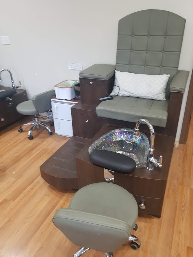 Day Spa «Seasons Salon and Day Spa», reviews and photos, 934 State St, Orem, UT 84057, USA