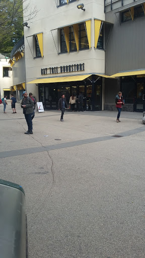 Book Store «Bay Tree Bookstore», reviews and photos, 420 Hagar Dr, Santa Cruz, CA 95064, USA