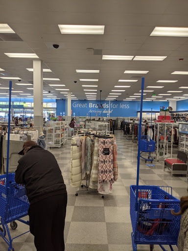 Clothing Store «Ross Dress for Less», reviews and photos, 17084 Slover Ave, Fontana, CA 92337, USA