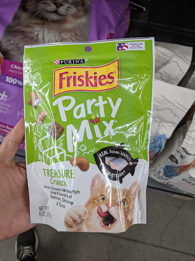 Grocery Store «Grocery Outlet Bargain Market», reviews and photos, 1523 Fremont Blvd, Seaside, CA 93955, USA