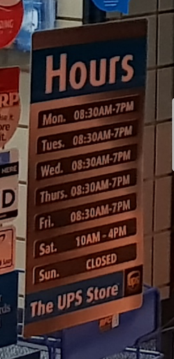 Shipping and Mailing Service «The UPS Store», reviews and photos, 2312 Far Hills Ave, Dayton, OH 45419, USA