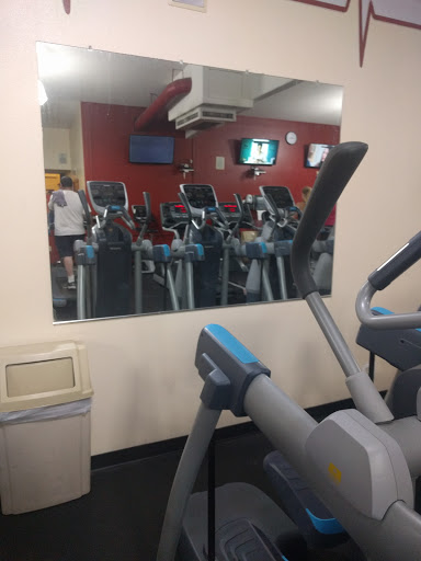 Gym «Nautilus Plus OC», reviews and photos, 1715 S Beavercreek Rd, Oregon City, OR 97045, USA