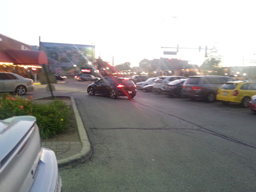 Book Store «Barnes & Noble», reviews and photos, 47 E Chicago Ave, Naperville, IL 60540, USA