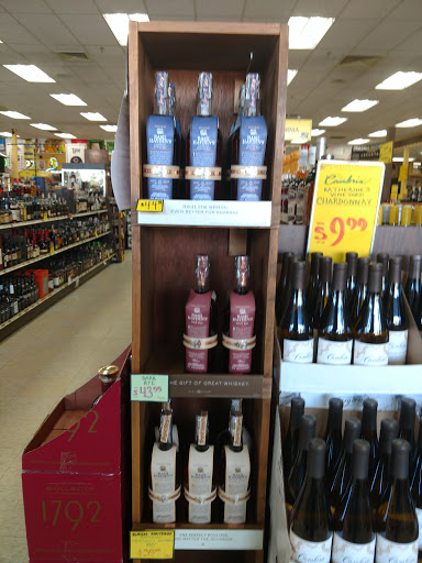 Wine Store «Gold Eagle Liquors», reviews and photos, 255 Peterson Rd, Libertyville, IL 60048, USA