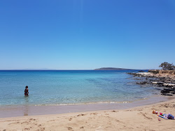 Piso Aliki beach'in fotoğrafı geniş bir kıyı şeridi ile birlikte
