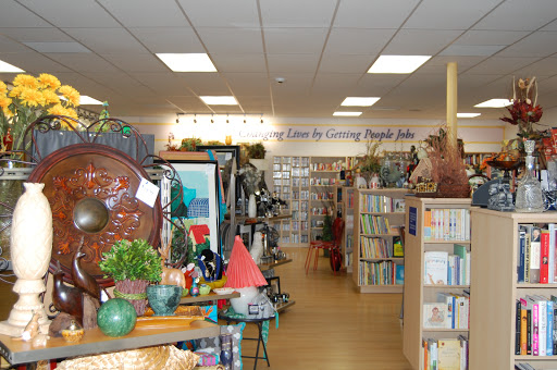 Book Store «Goodwill Bookstore & Donation Center», reviews and photos