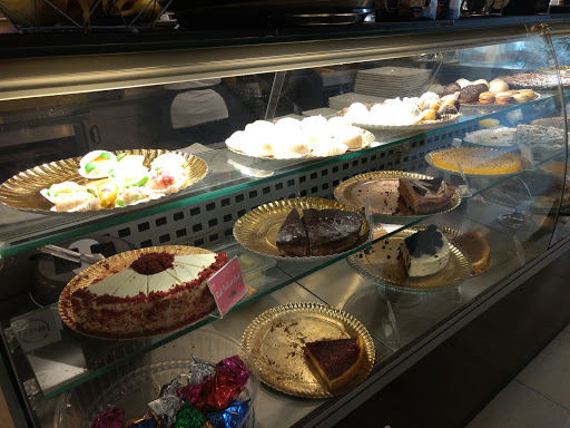 Boutique Pão & Pão no Quarteira, Faro