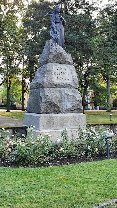 Lydia Koidula monument