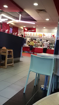Atmosphère du Restaurant KFC Calais - n°17