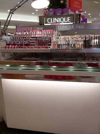 Shopping Mall «Cary Towne Center», reviews and photos, 1105 Walnut St, Cary, NC 27511, USA