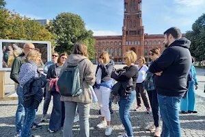 Berlin Kombinat Tours - Visite Guidate in Italiano a Berlino image