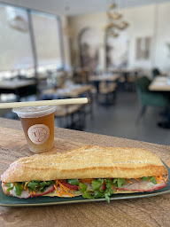 Photo n°24 de Tata bòbún à Nantes ()