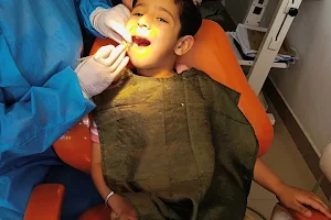 Elite Dental Care image