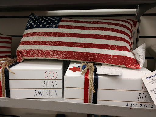 Department Store «Marshalls», reviews and photos, 13007 Lee Jackson Memorial Hwy, Fairfax, VA 22033, USA