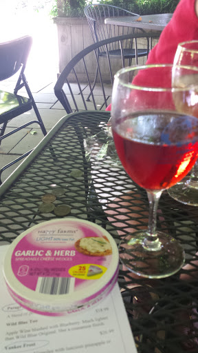 Vineyard «Di Grazia Vineyards & Winery», reviews and photos, 131 Tower Rd, Brookfield, CT 06804, USA