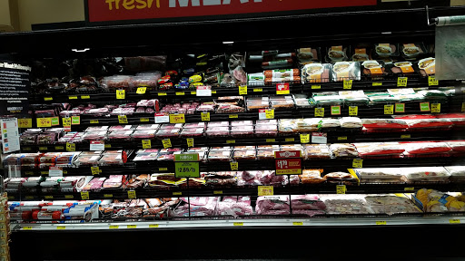 Grocery Store «Grocery Outlet Bargain Market», reviews and photos, 1340 E 7th St, Long Beach, CA 90813, USA