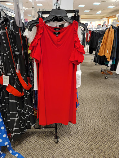 Shopping Mall «Vintage Faire Mall», reviews and photos, 3401 Dale Rd #483, Modesto, CA 95356, USA