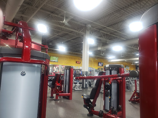 Gym «Club Fitness», reviews and photos, 1443 Bass Pro Drive, St Charles, MO 63301, USA