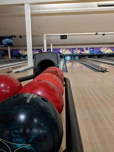 Bowling Alley «Levittown Lanes», reviews and photos, 56 Tanners Ln, Levittown, NY 11756, USA