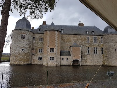 Photos of Ch&acirc;teau de Lavaux-Sainte-Anne