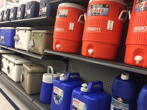 Sporting Goods Store «Big 5 Sporting Goods», reviews and photos, 1575 Mt Hood Ave #120, Woodburn, OR 97071, USA