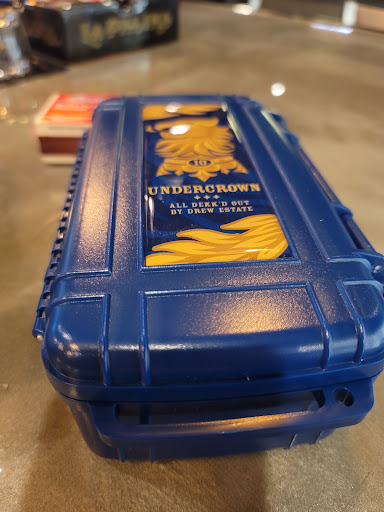 Cigar Shop «Cigar Room 2», reviews and photos, 378 Walnut St Ext, Agawam, MA 01001, USA