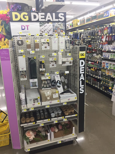 Home Goods Store «Dollar General», reviews and photos, 601 Gallatin Pike N, Madison, TN 37115, USA