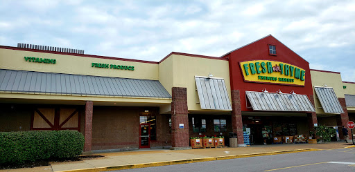 Fresh Thyme Farmers Market- Town & Country, 13957 Manchester Rd, Ballwin, MO 63011, USA, 