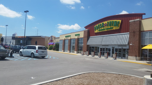 Grocery Store «Fresh Thyme Farmers Market- Greenwood IN», reviews and photos, 8750 US-31, Indianapolis, IN 46227, USA