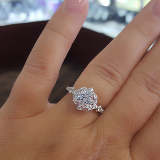 Jeweler «Goldsmith Jewelry Shoppe», reviews and photos, 1212 Lee Rd, Orlando, FL 32810, USA