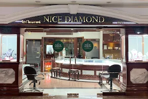 Nice​ ​Diamond​ ร้านเพชร ไนซ์ไดมอนด์ ดิโอลด์สยามพลาซ่า image