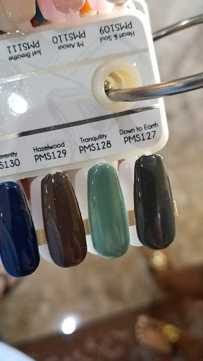 Nail Salon «T L Nails Spa in Kohls Plaza», reviews and photos, 12148 Miramar Pkwy, Miramar, FL 33025, USA