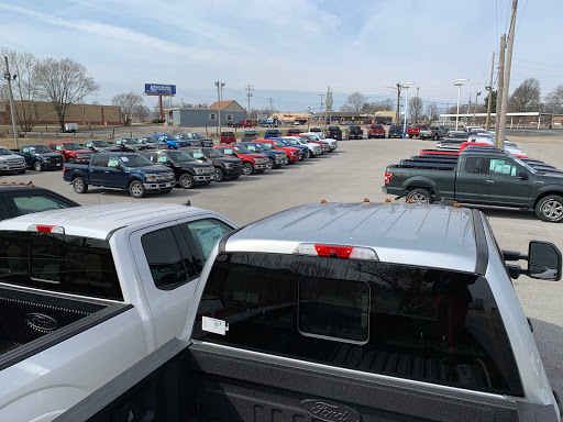 Car Dealer «Jack Schmitt Ford Lincoln», reviews and photos, 1820 Vandalia St, Collinsville, IL 62234, USA