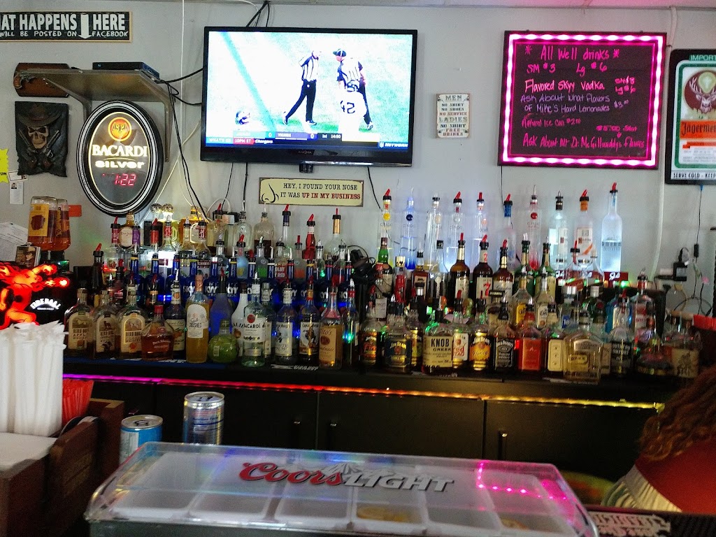 Pistol Pete's Bar And Grill Norwich, CT 06360 Menu, Reviews, Hours