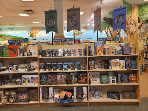 Book Store «Barnes & Noble Booksellers Baton Rouge», reviews and photos, 2590 Citiplace Ct, Baton Rouge, LA 70808, USA