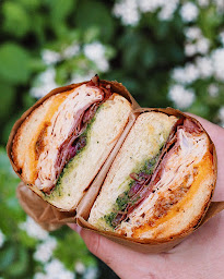 Photo n°91 de Alfi - Paris 4 à Paris ()