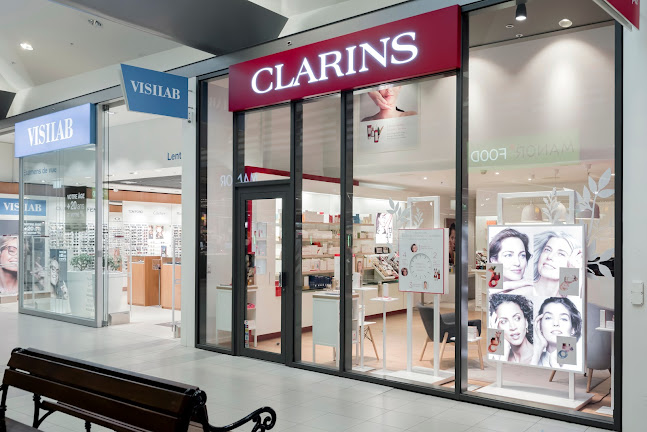 Kommentare und Rezensionen über Clarins Boutique & Skin Spa Chavannes