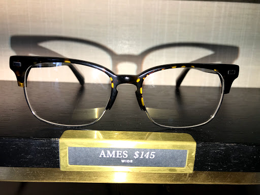 Eye Care Center «Warby Parker at Oxford Exchange», reviews and photos, 420 W Kennedy Blvd, Tampa, FL 33606, USA