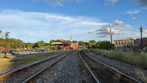 Surplus Store «Vermont Salvage Exchange», reviews and photos, 4 Gates St, White River Junction, VT 05001, USA