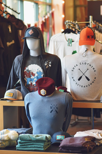 Florist «Forest Lake Floral, Gift & Garden», reviews and photos, 508 Lake St S, Forest Lake, MN 55025, USA