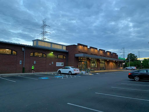Grocery Store «Whole Foods Market», reviews and photos, 143 Maple Ave E, Vienna, VA 22180, USA