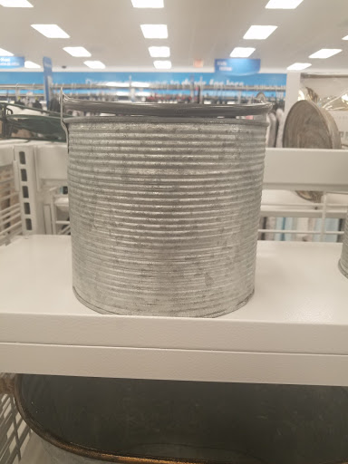 Shopping Mall «Washington Square Mall.», reviews and photos, 4849 W North Ave, Chicago, IL 60639, USA