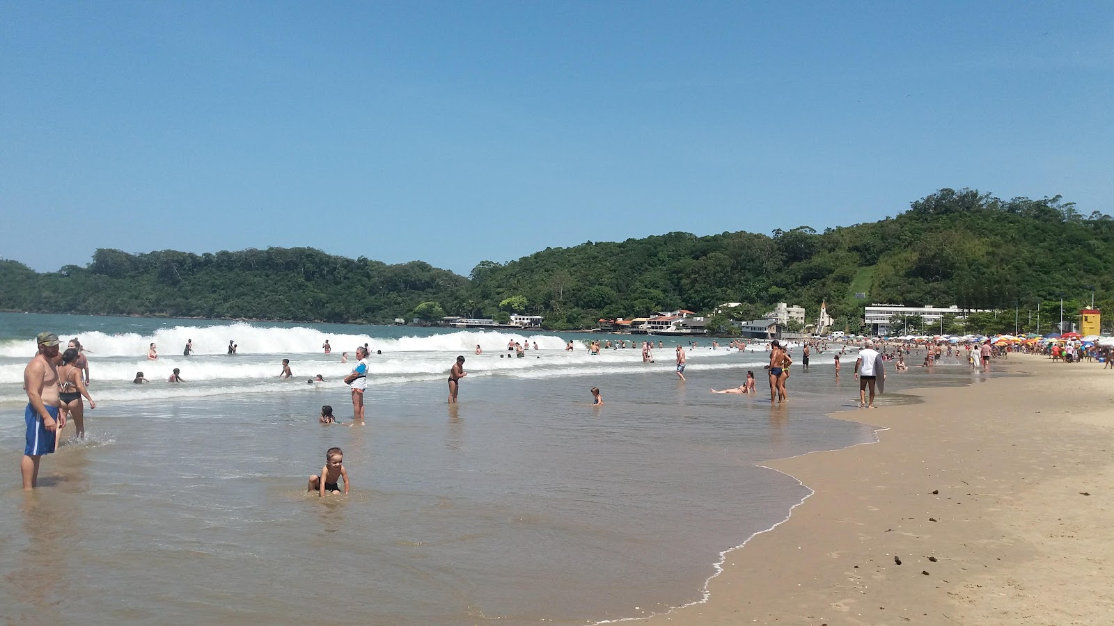 Fotografie cu Praia de Cabecudas cu drept și lung