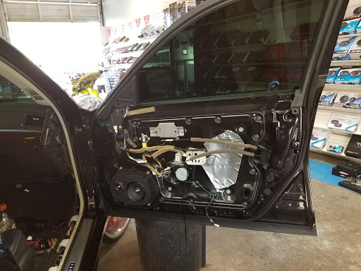 Car Stereo Store «Xtreme Audio Titusville», reviews and photos, 170 Fisher Ave, Titusville, FL 32796, USA