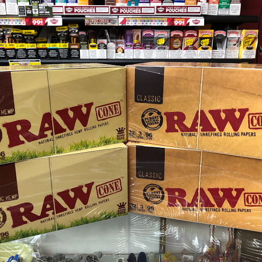 Tobacco Shop «Sky High Smoke Shop», reviews and photos, 19801 NW 27th Ave, Miami Gardens, FL 33056, USA