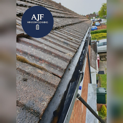 AJF window cleaners and gutter cleaning in reading, berkshire lower earley, earley, shinfield, woodley - House cleaning service