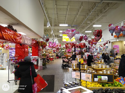 Produce Market «ShopRite of Aberdeen, NJ», reviews and photos, 318 Lloyd Rd, Aberdeen Township, NJ 07747, USA